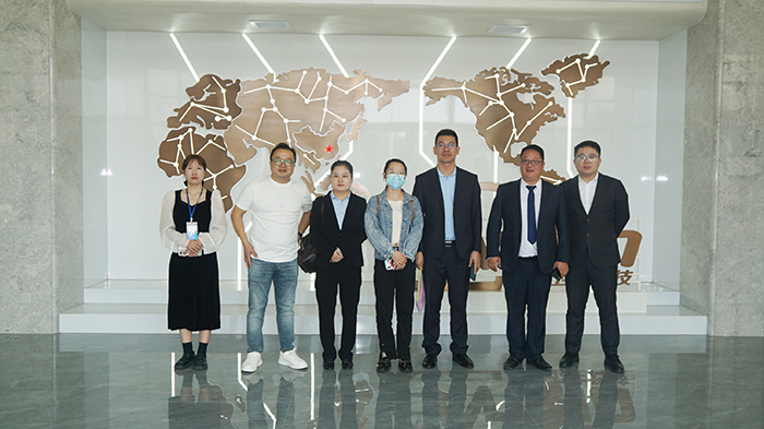 同慶樓總部工作人員來我司參觀考察